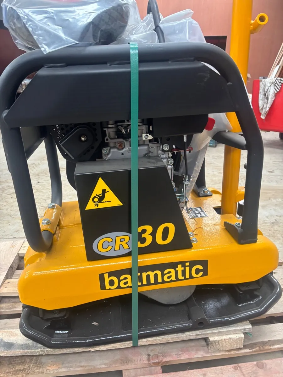 NEW 2026 Bathmatic CR3050 Diesel Whacker Plate - Image 1