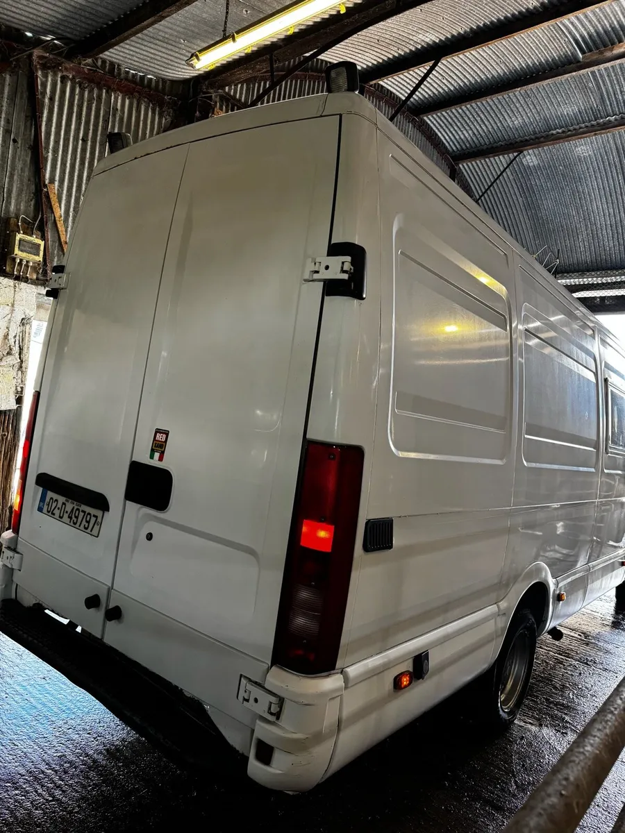 Iveco Daily 2.8 Campervan - Image 4