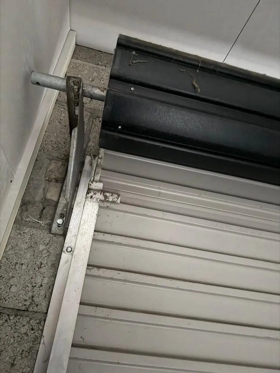 Roller Door - Image 4