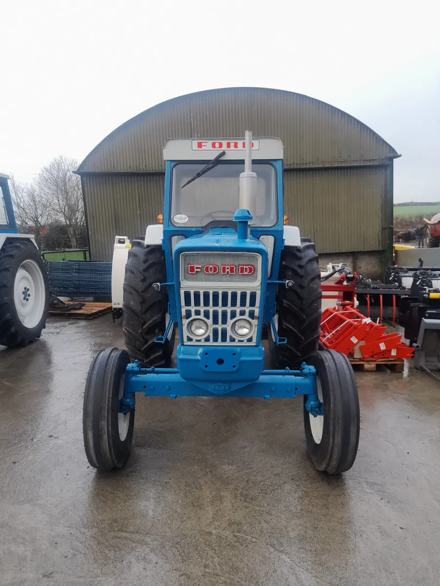 Ford 5000, nut and bolt restoration - Image 3