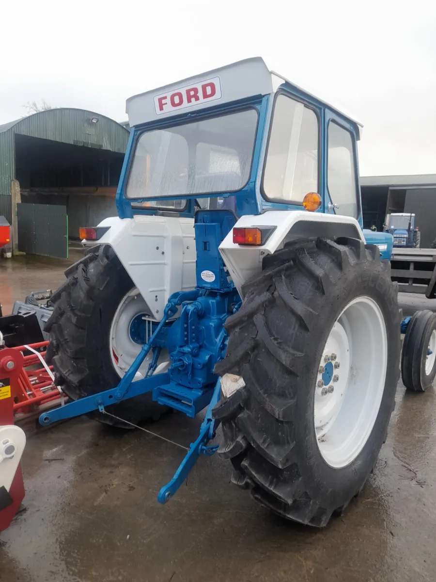 Ford 5000, nut and bolt restoration - Image 2