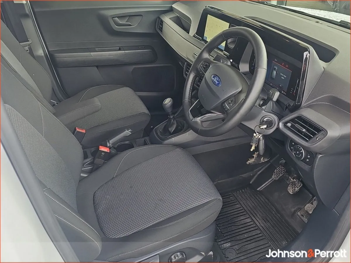Ford Transit Courier Trend - DEMO - Image 4