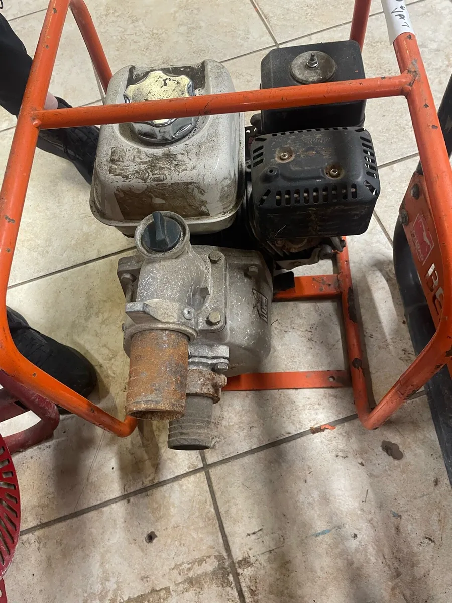 Water pump - Image 3