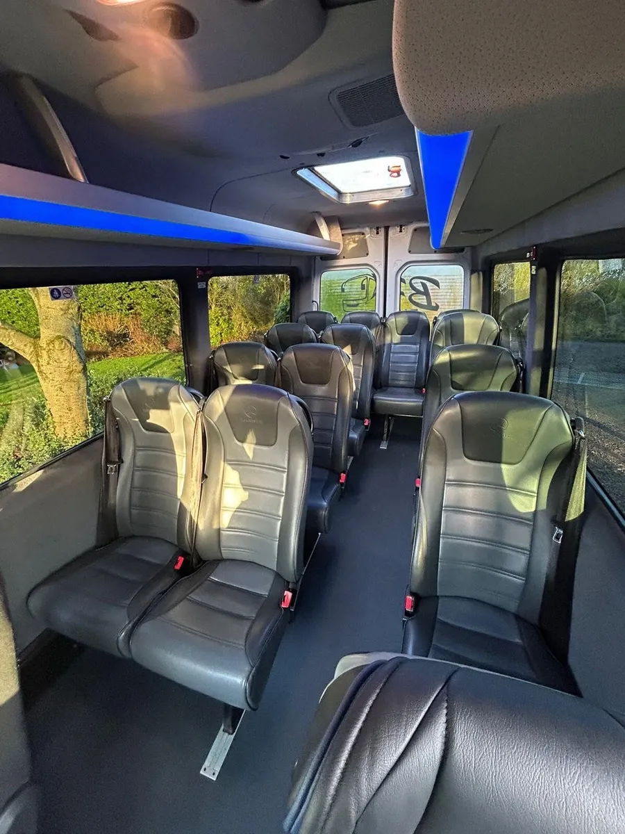 2017 sprinter minibus 14 seater plus driver - Image 3