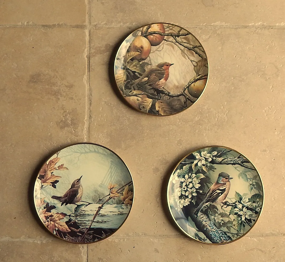 3 Wedgwood RSPB Limited Edition Centenary Plates - Image 1