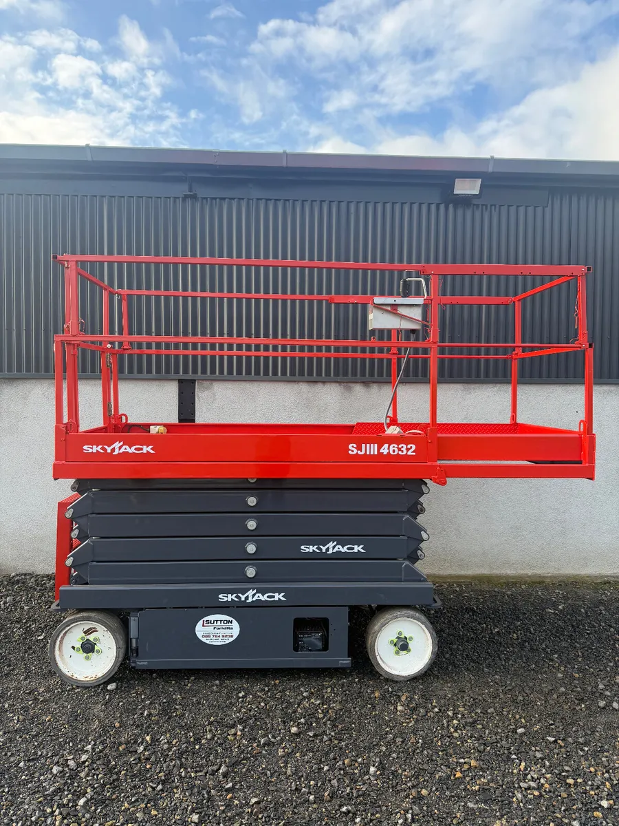 Skyjack SJ4632 - Image 1
