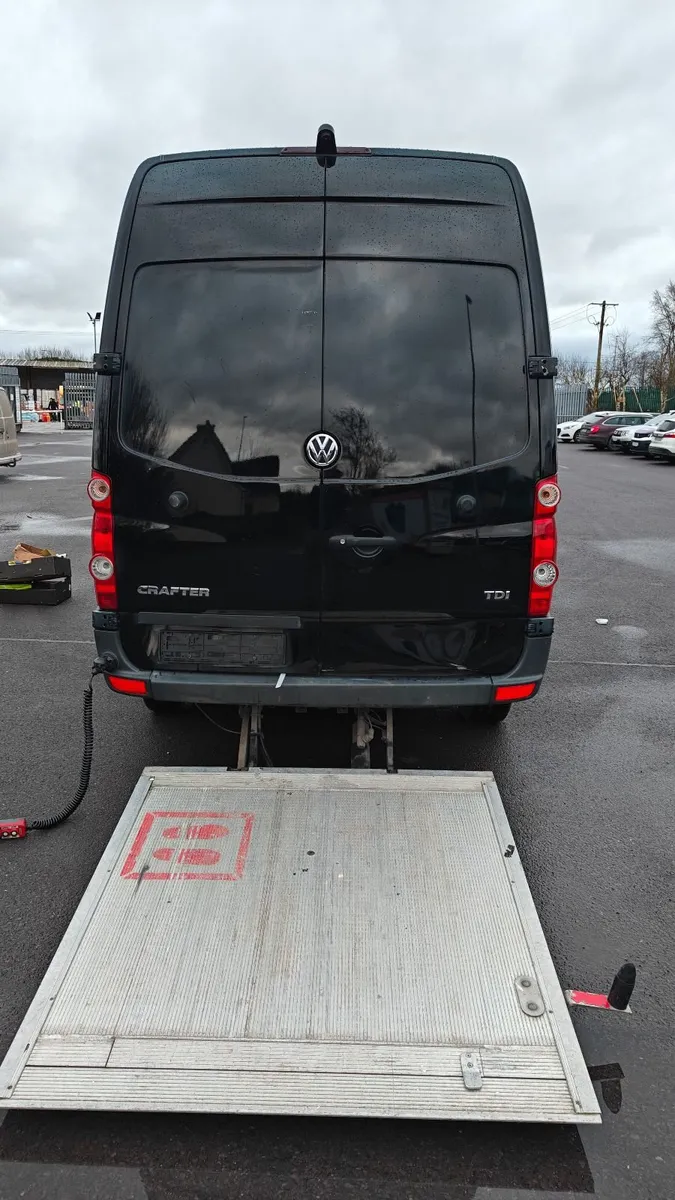 Volkswagen Crafter Tail Lift Van 2016 - Image 4
