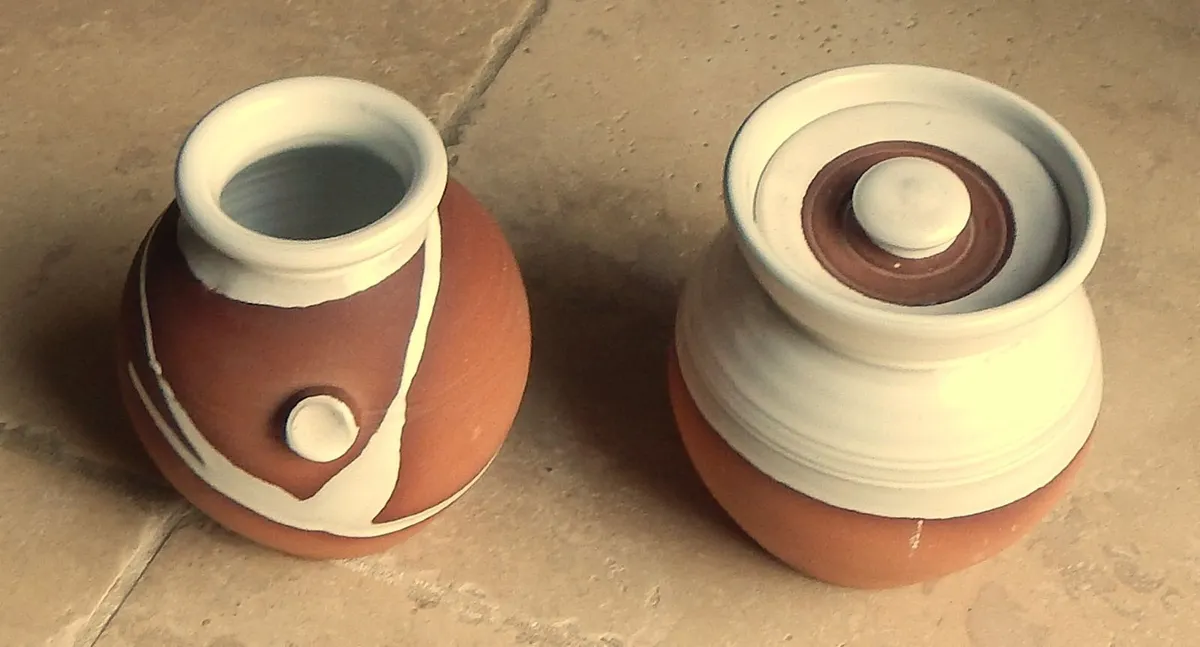 Stephen Pearce Pottery Storage Jar & Barrel Vase - Image 2