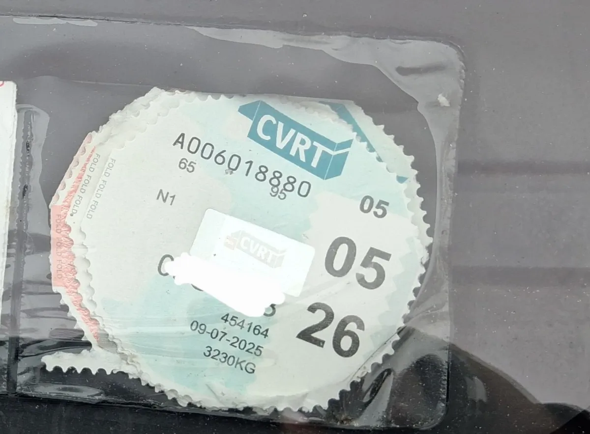 Land Rover Discovery 2005 - Image 2