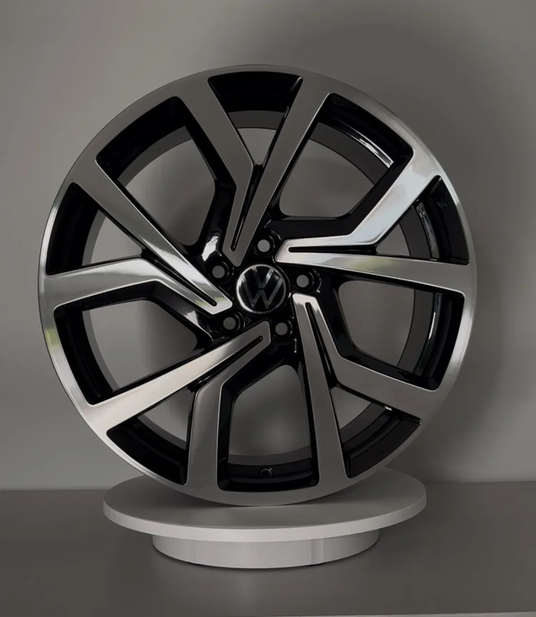 Genuine Alloy Wheels - Image 4