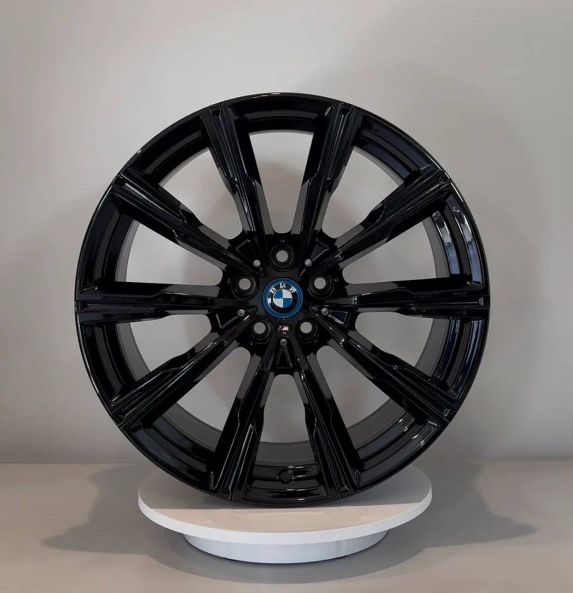 Genuine Alloy Wheels - Image 2