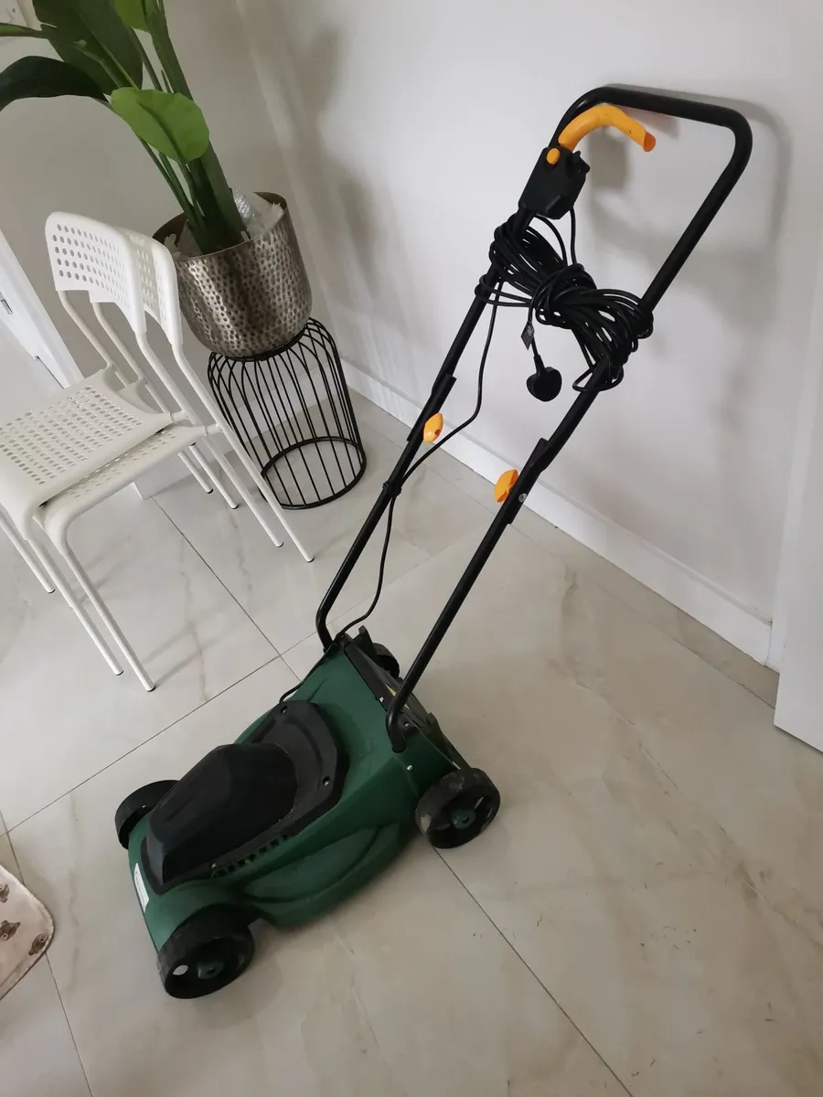 1000W Electric Lawn mower - Image 1