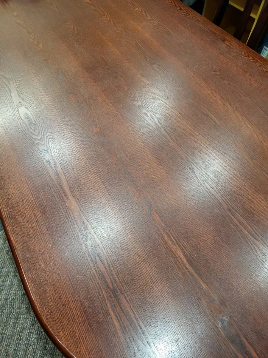 Dining table and six chairs - Image 4