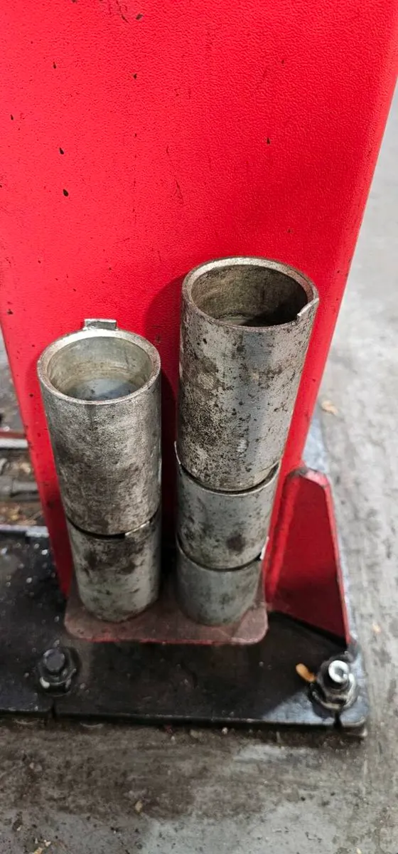 2 post lift - Image 3