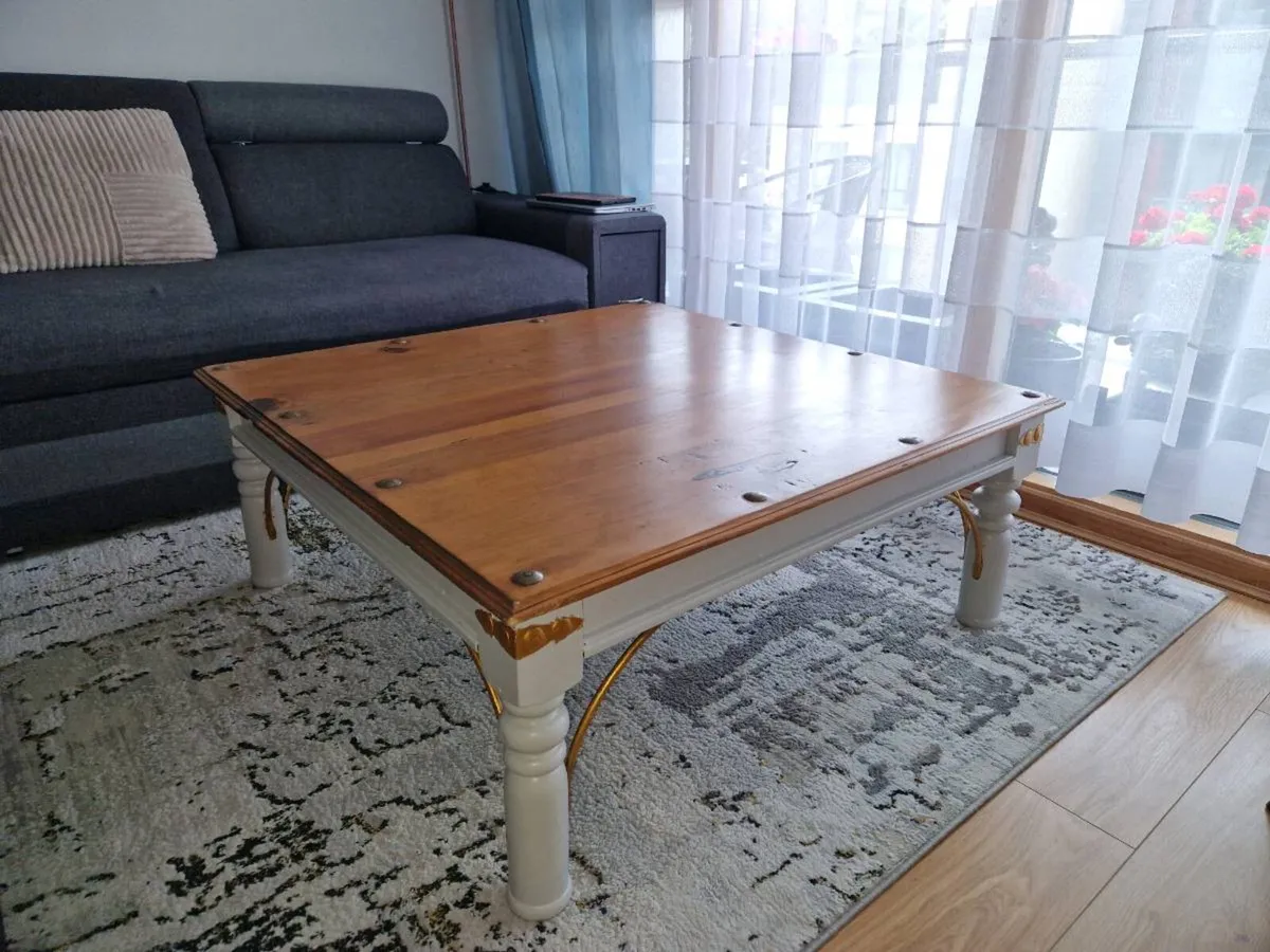 Coffe table 100cm x 100 cm H 40 cm - Image 2