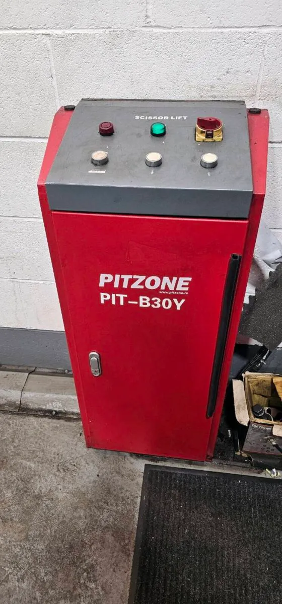 Sissor lift 3 t full rise - Image 4