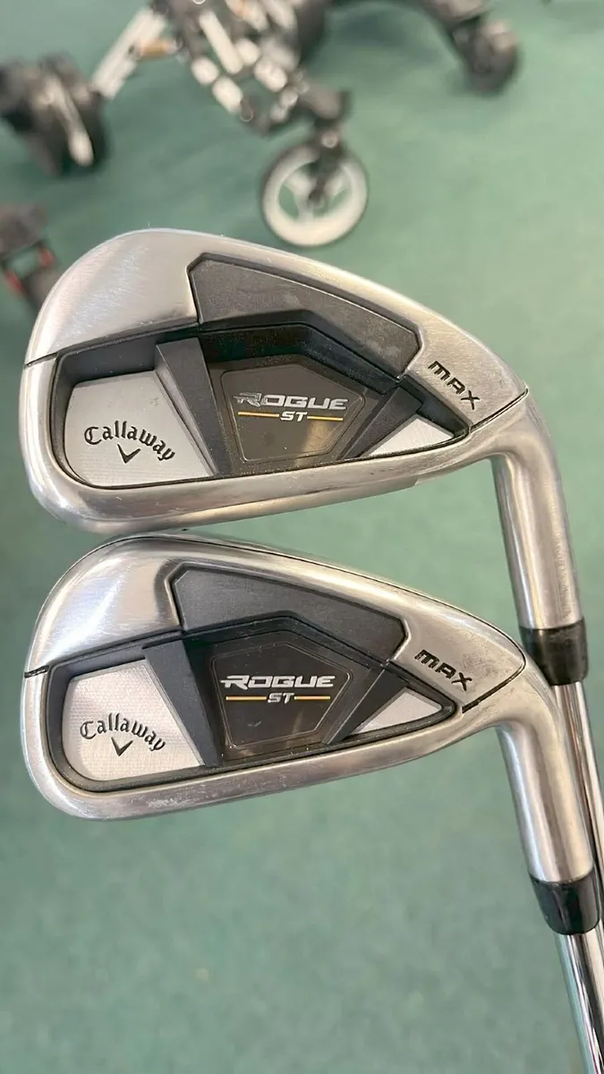 AS NEW Callaway Rogue ST Max 4-PW STIFF Now €499 - Image 2