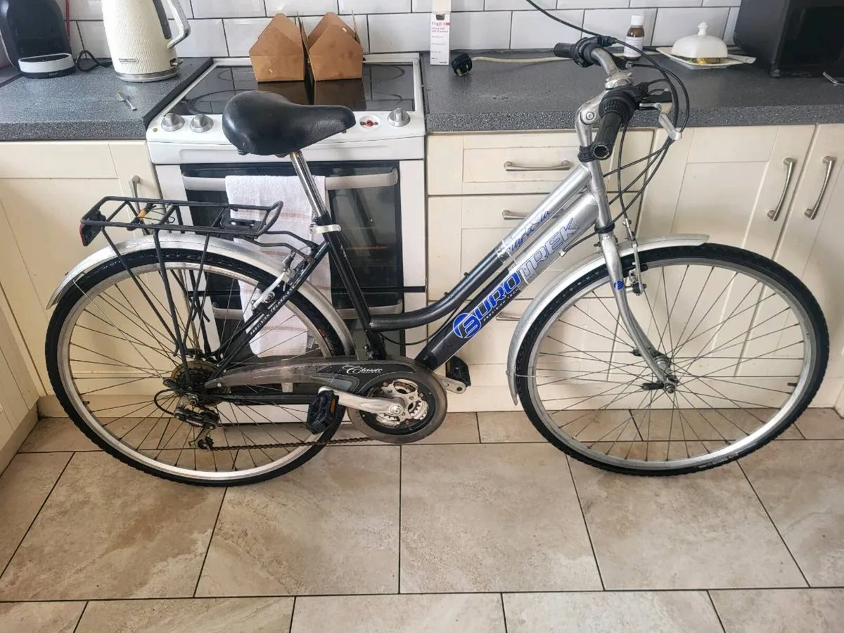 Ladies bike - Image 1