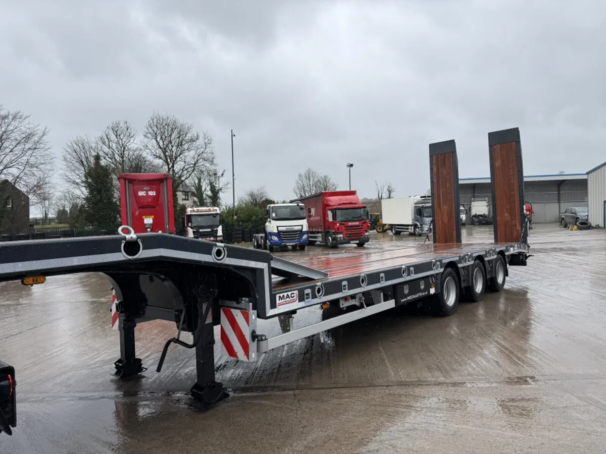 BRAND NEW MCCAULEY S3-44 LOW LOADER - Image 4