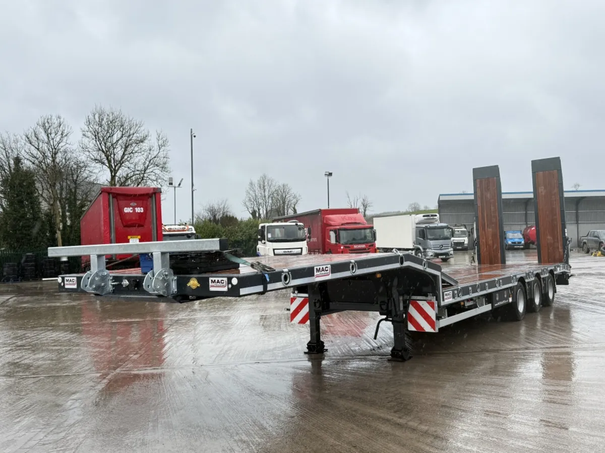 BRAND NEW MCCAULEY S3-44 LOW LOADER - Image 3