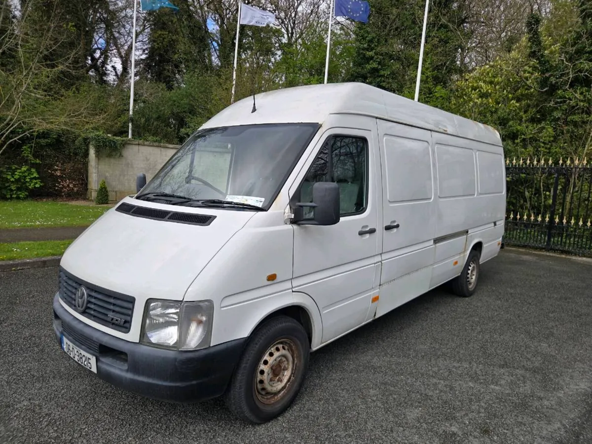 VOLKSWAGEN CRAFTER NEW DOE - Image 3