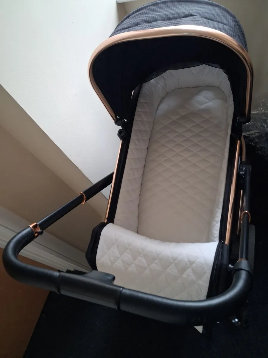 Zummi Travel Buggy (System) - Image 2
