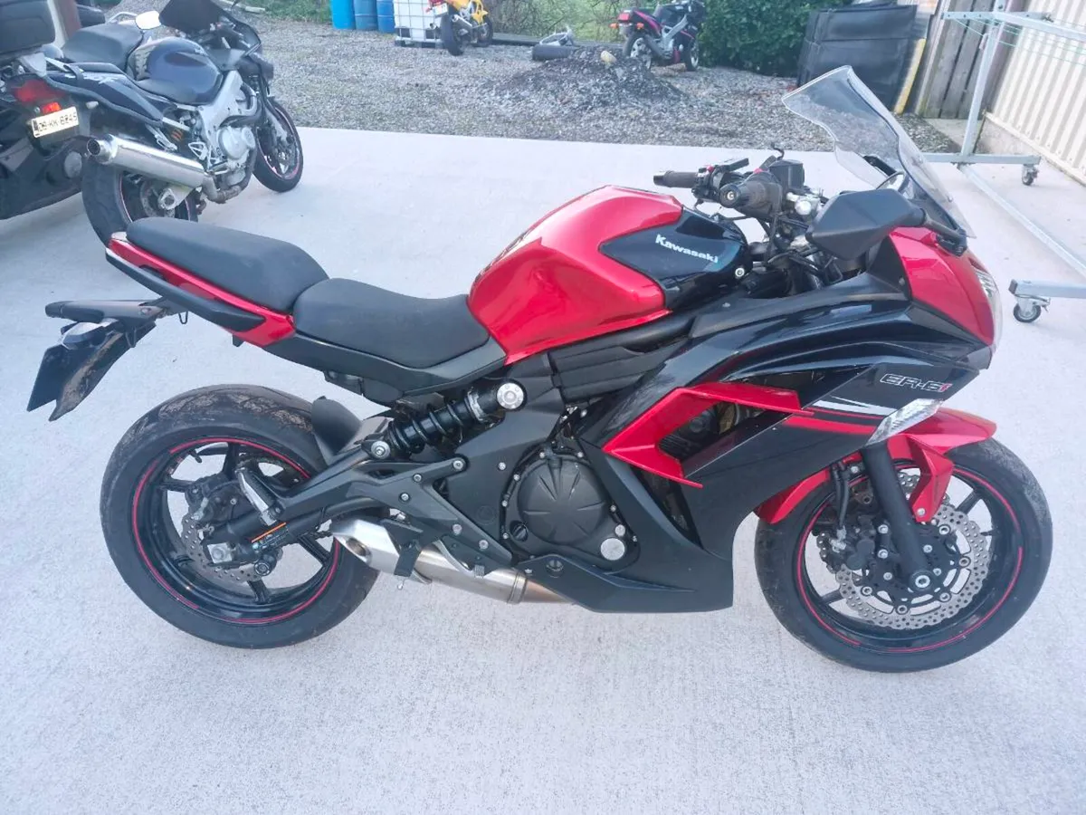 Motorcycle - Image 4