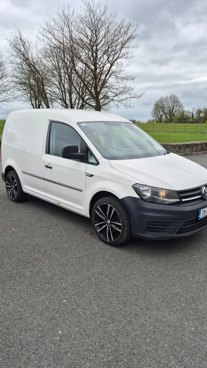 Volkswagen Caddy PV 2.0TDI 102HP 2017 - Image 1