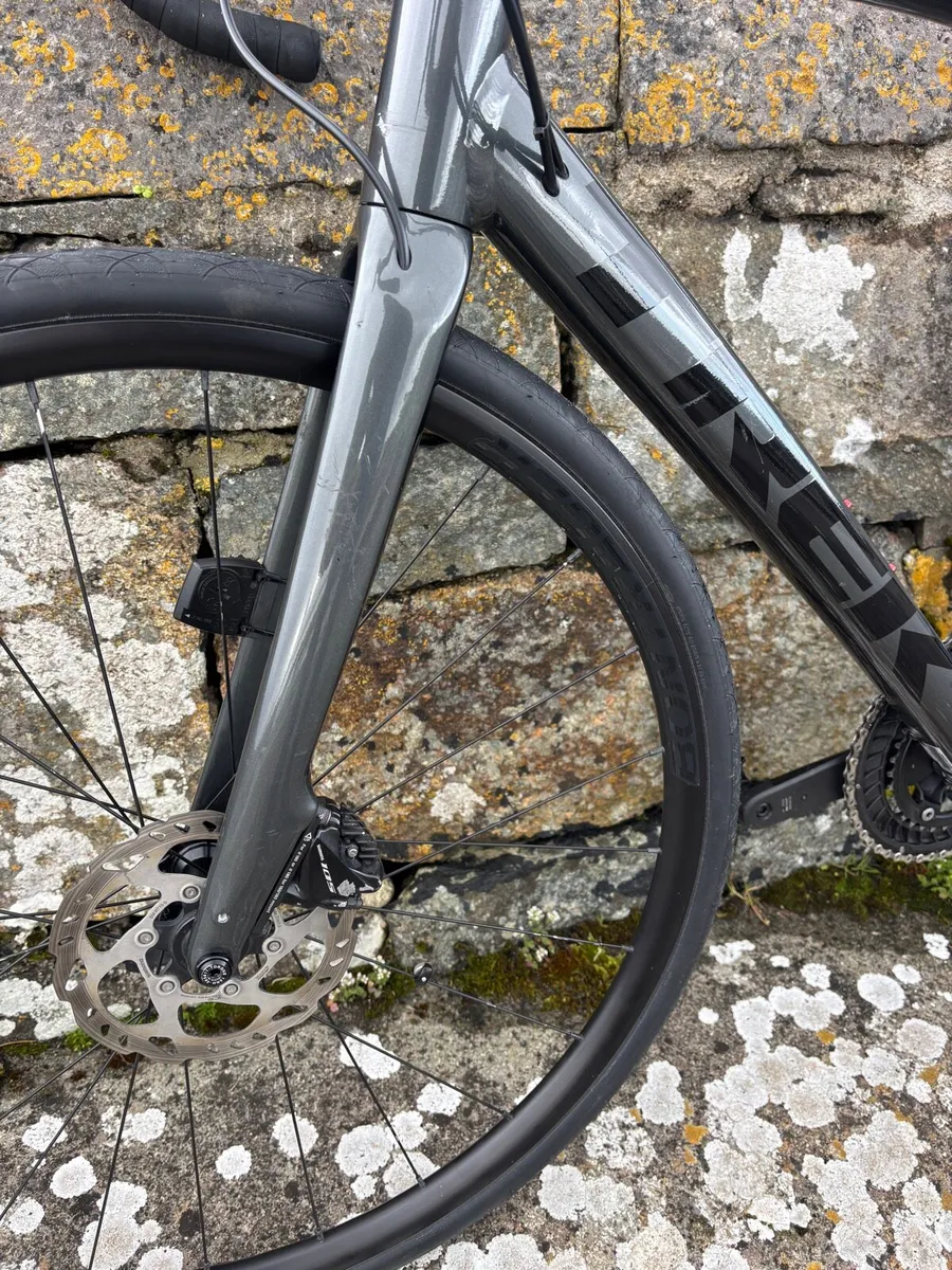 56cm Trek Domane AL 5 Gen 3 Disc - Image 3