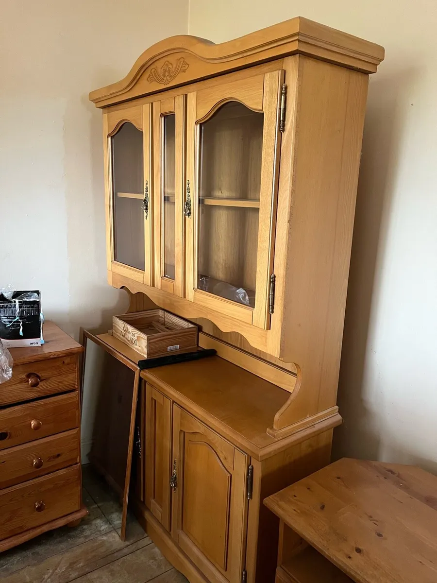 Wardrobes/ Dresser etc.. - Image 1