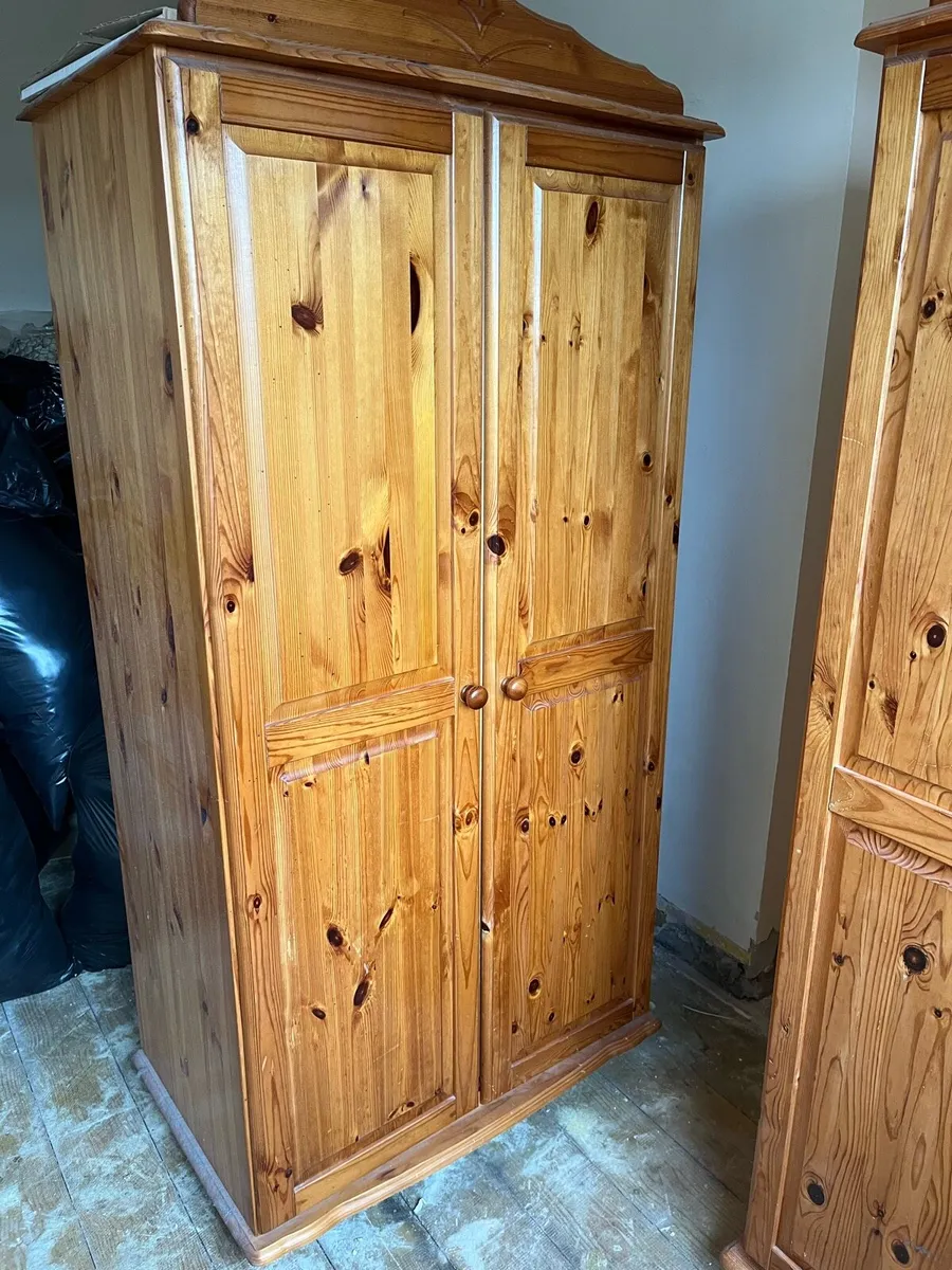 Wardrobes/ Dresser etc.. - Image 2