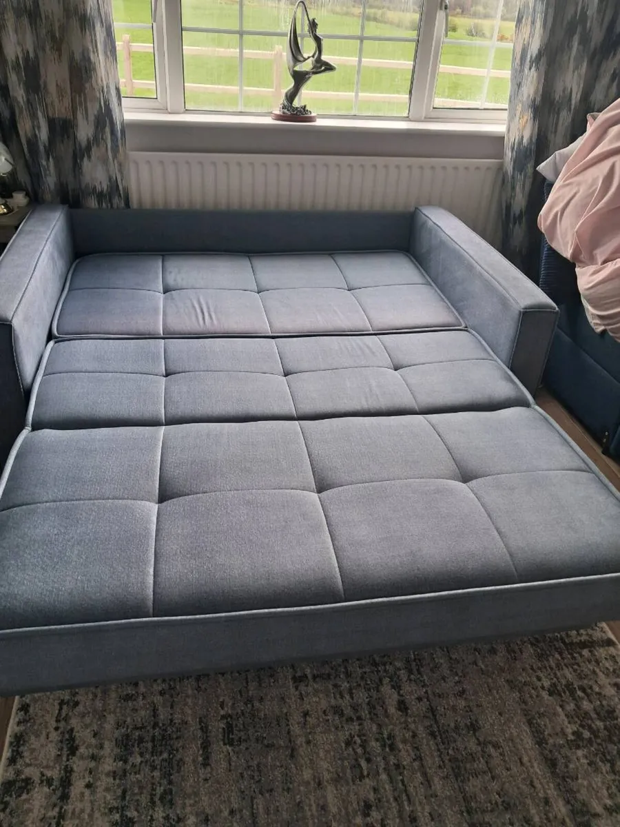 Bed settee - Image 2