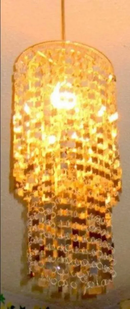 BNWT Easy Fit Chandelier - Image 4