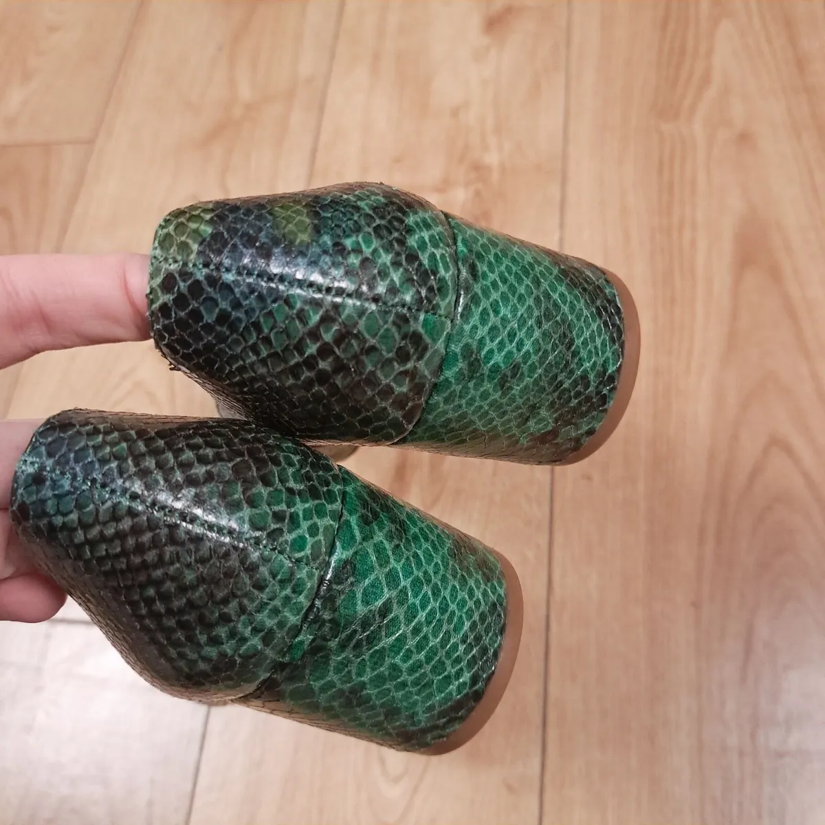 M&S Green Snake Print Block Heels 4UK/37EU - Image 3