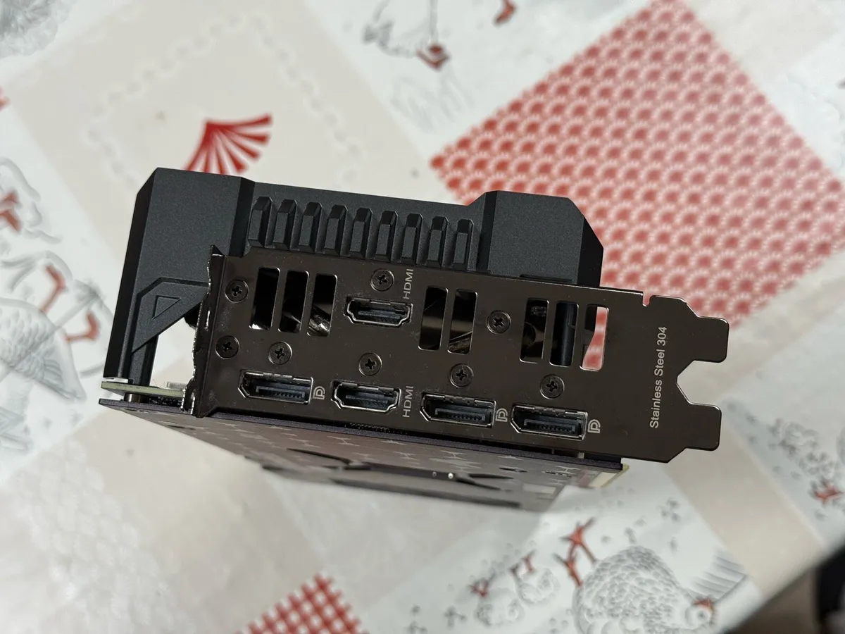 Asus Tuf Gaming Rtx 4070 Ti Oc Edition - Image 4