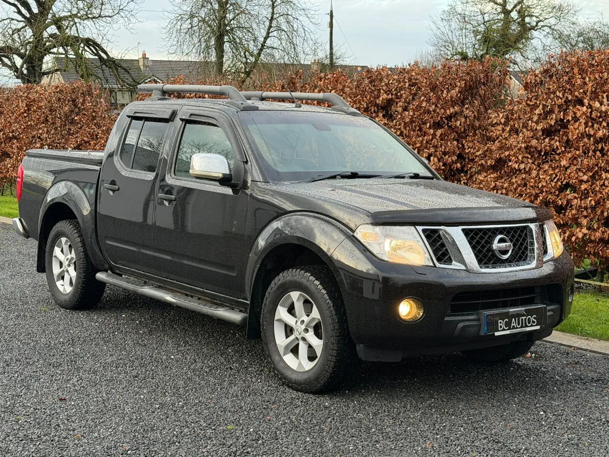 2015 Nissan Navara Tekna 5 Seat N1 Crewcab - Image 1