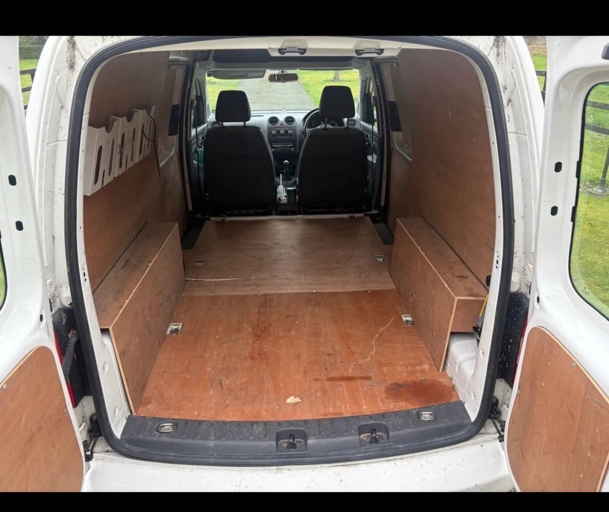 Vw Caddy 2.0 tdi ,doe 05/27 - Image 4