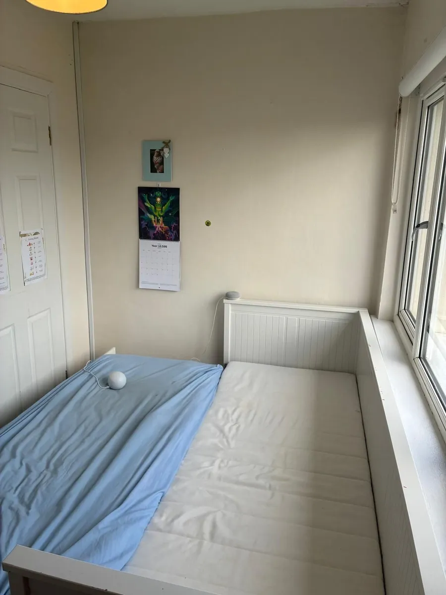 Pull out, trundle bed with storage - Image 3