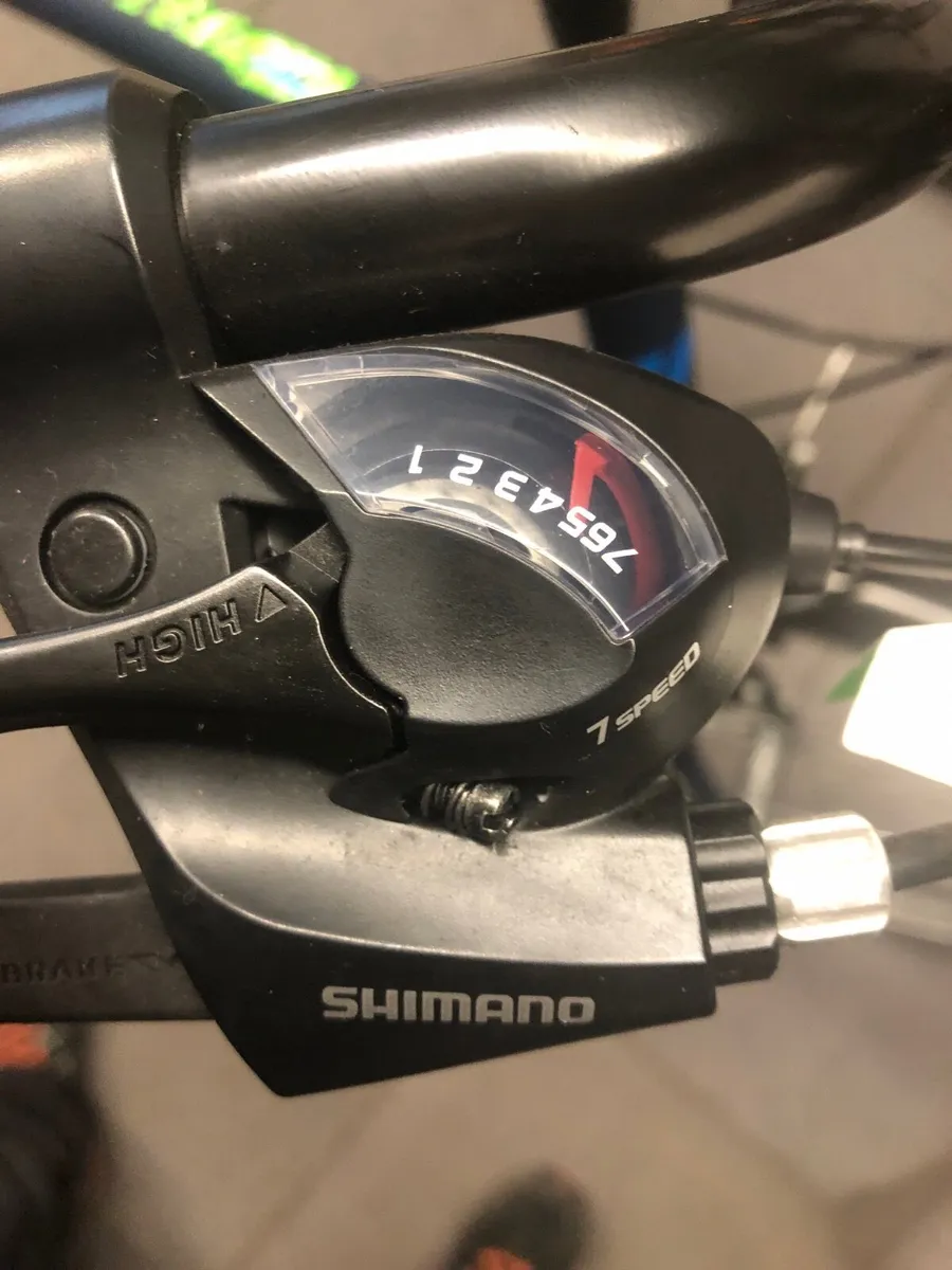 Bike / gents hybrid - Image 1