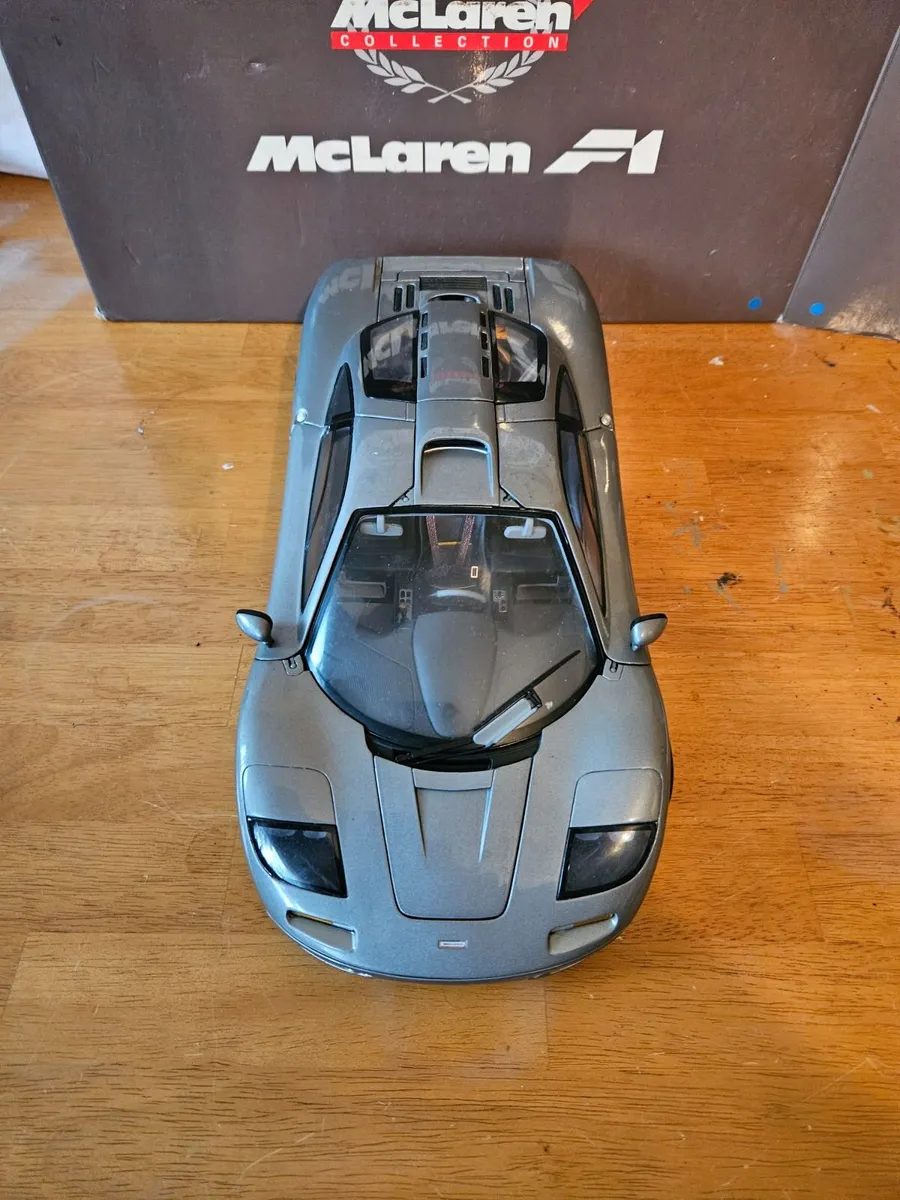 Corgi Minichamps Paul's Model McLaren 1:12 - Image 3