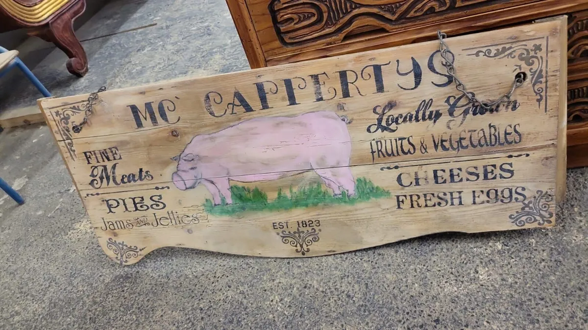 Vintage style wooden butcher sign - Image 2