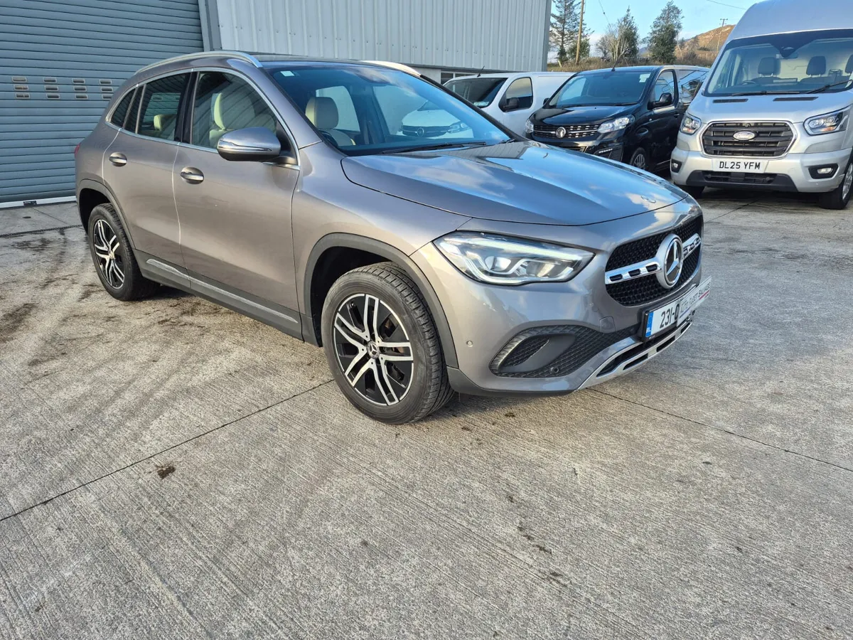 231 MERCEDES GLA 180D PROGRESSIVE 2.0 CDTI AUTO - Image 1