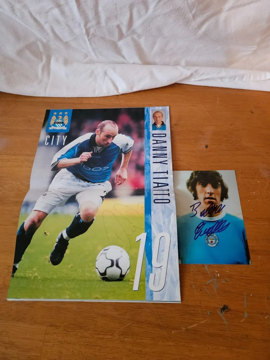 Man City Football Programme Signed - Image 2