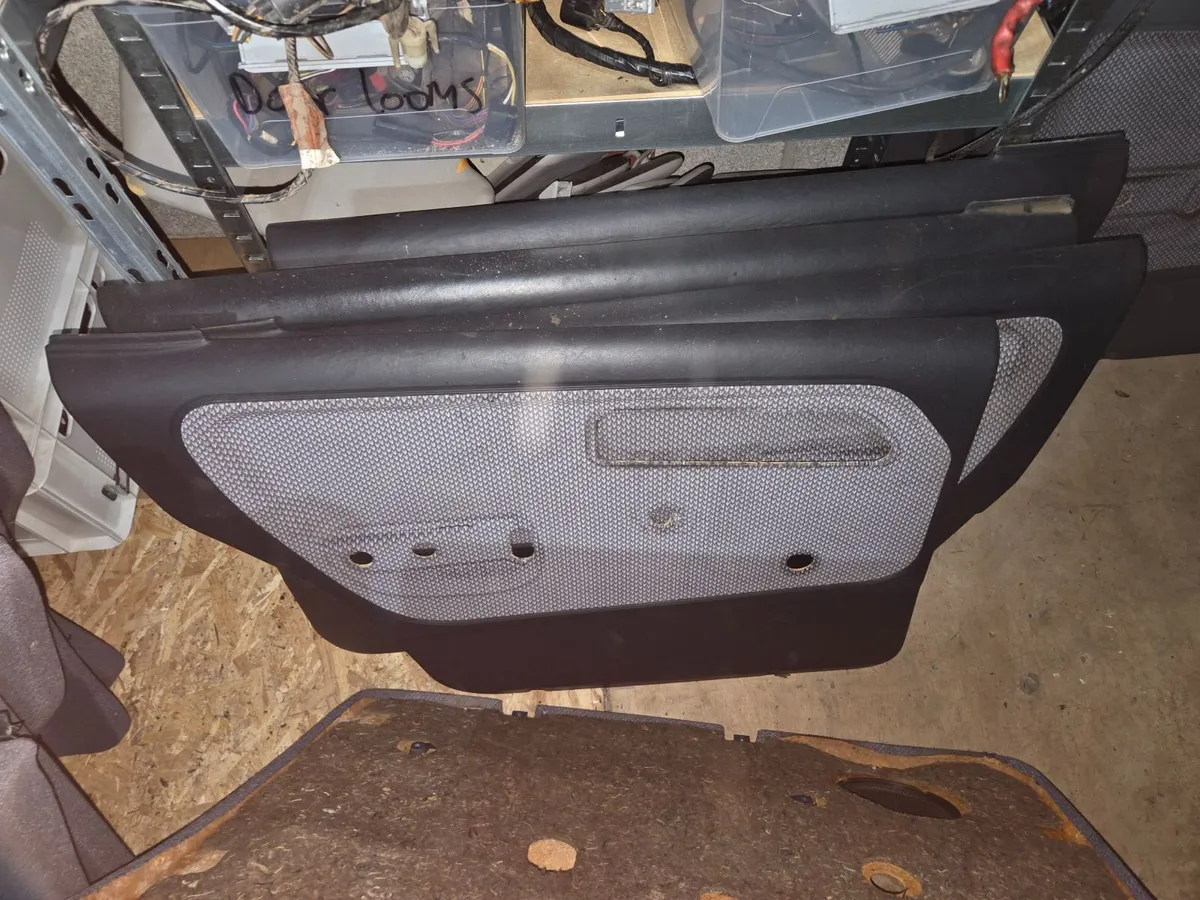 Ford Sierra Parts - Image 3