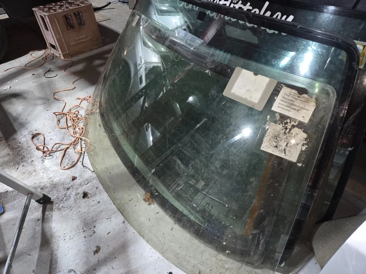 Ford Sierra Parts - Image 4