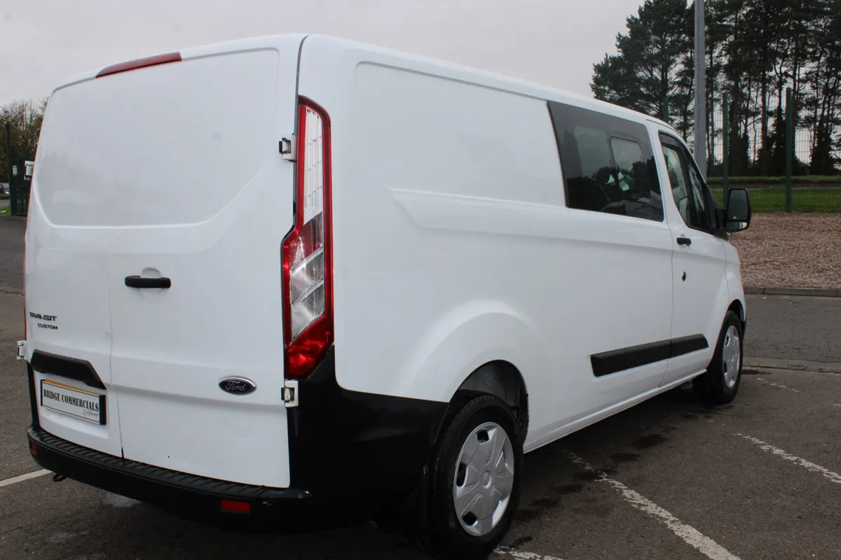 2019 Ford Transit Custom 320 L2 Custom 6Seat - Image 4