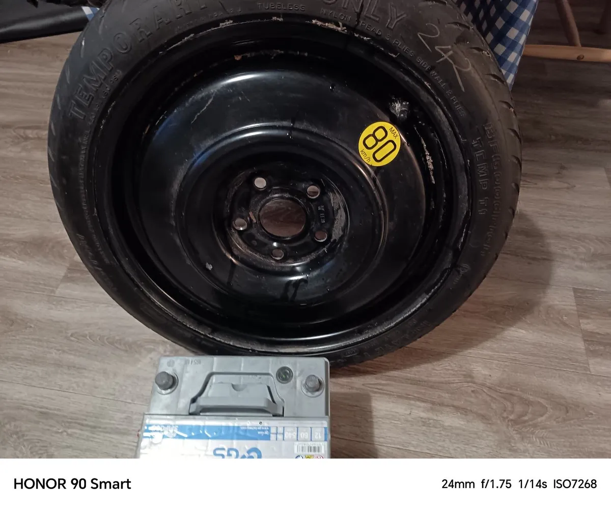 Toyota Corolla - Image 2