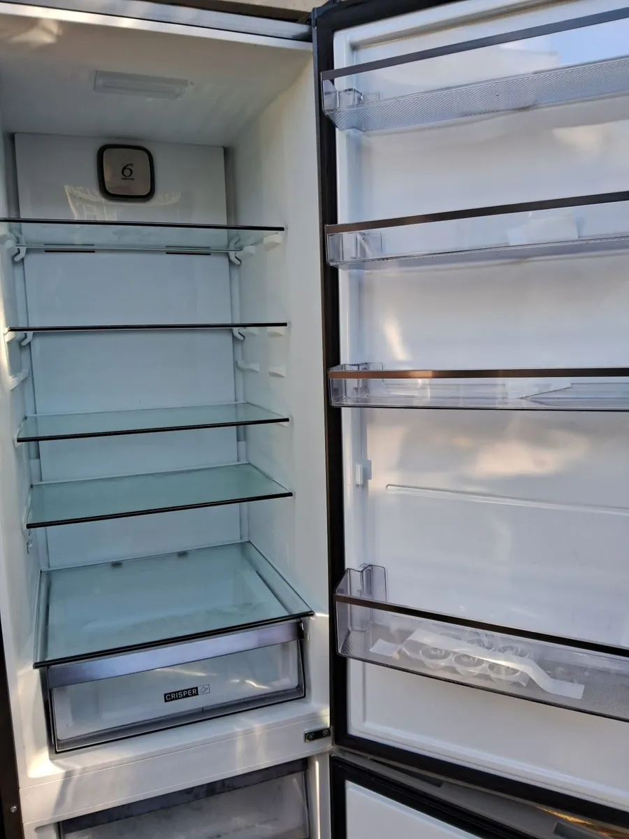 EX DISPLAY BRAND NEW FRIDGE AND FREEZER - Image 4