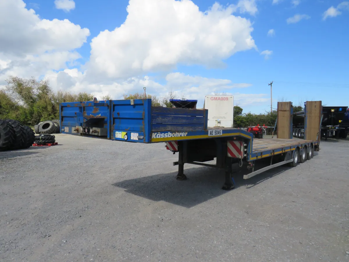 Low loader for hire - Image 1