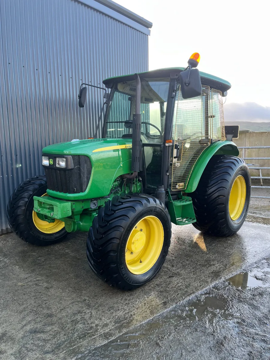 John Deere 5055E - Image 4